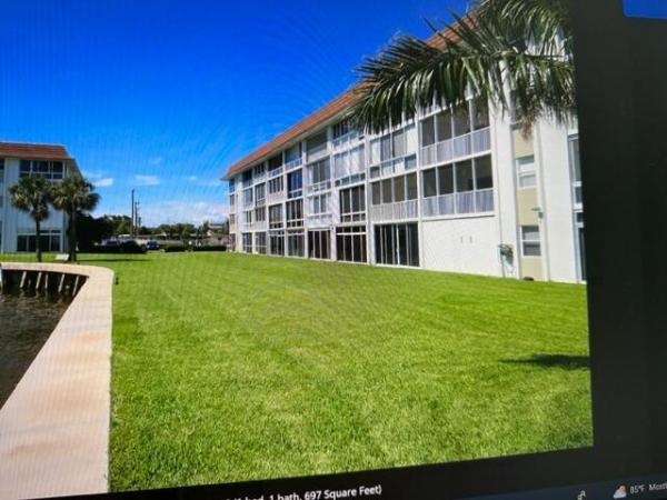 Wilshire North, 2936 Lake Shore Dr #202, Riviera Beach, Florida 33404, image 1