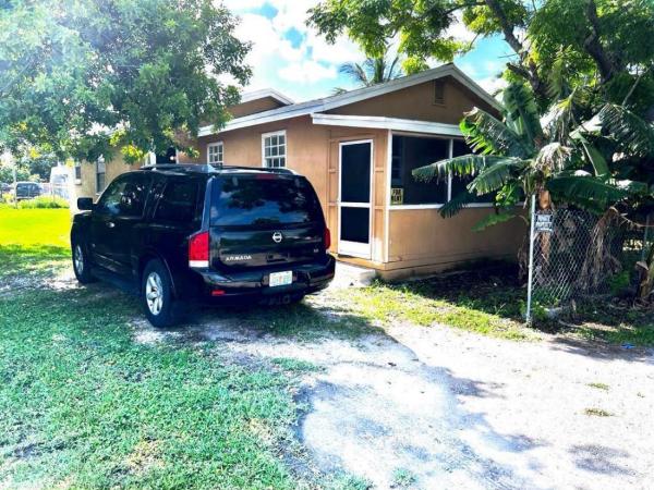 South Bay No HOA, 125 SW 11th Ave, South Bay, Florida 33493, image 1