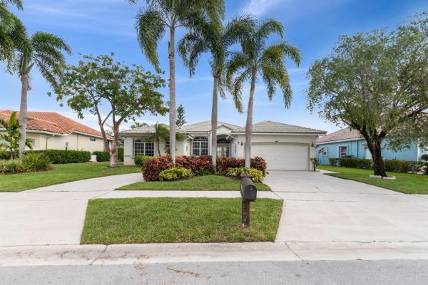 Hidden Lakes At Northtree, 7049 Peninsula Ct, Lake Worth Beach, Florida 33467, image 1