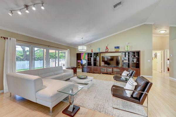 Verona Woods, 2925 Salerno Way, Delray Beach, Florida 33445, image 2