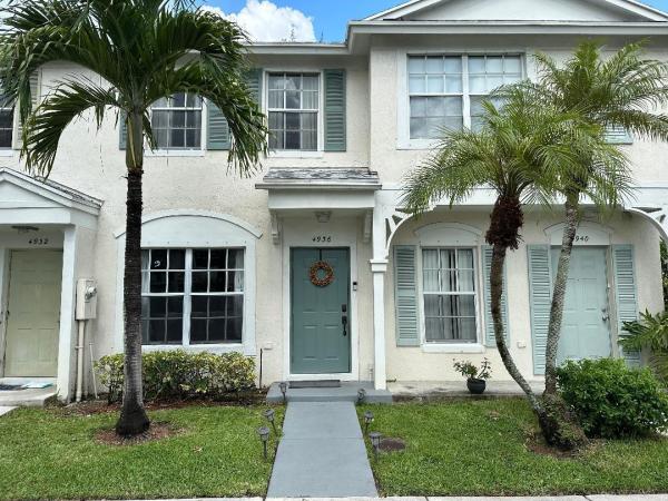 Banyan Oakridge, 4919 SW 31st Ter, Dania Beach, Florida 33312, image 1