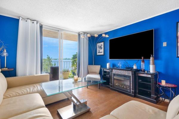 Breakwaters Of The Palm Beaches, 470 Executive Center Dr #4C, West Palm Beach, Florida 33401, image 1