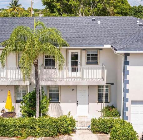 Mango Villas Townhouse, 328 W Pine St #24, Lantana, Florida 33462, image 1