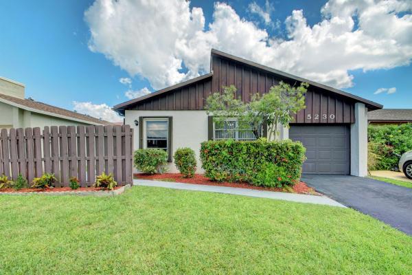 Mirror Lakes, 5230 Minto Rd, Boynton Beach, Florida 33472, image 1