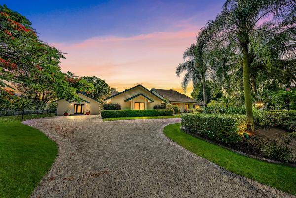 Turtle Creek, 170 SE Turtle Creek Dr, Jupiter, Florida 33469, image 1