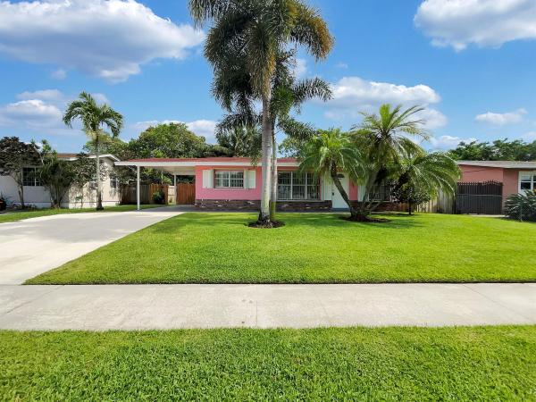 Seminole Manor, 3906 Chickasha Rd, Lake Worth Beach, Florida 33462, image 1