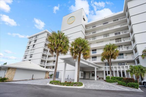 The Manor, 911 Ocean Dr #301, Juno Beach, Florida 33408, image 1