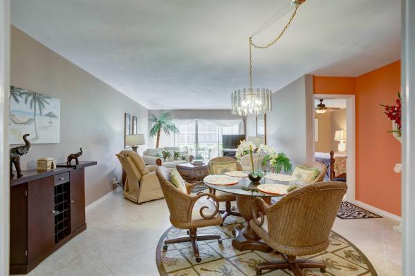 Tequesta Garden, 4 Westwood Ave #103h, Tequesta, Florida 33469, image 1