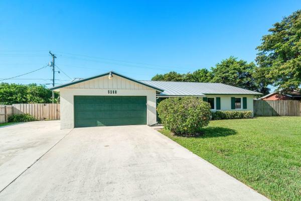 Delray Garden Estates, 5288 Inwood Dr, Delray Beach, Florida 33484, image 1