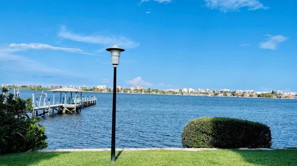 Hidden Harbour Of The Palm Beaches, 890 N Federal Hwy #208, Lantana, Florida 33462, image 1