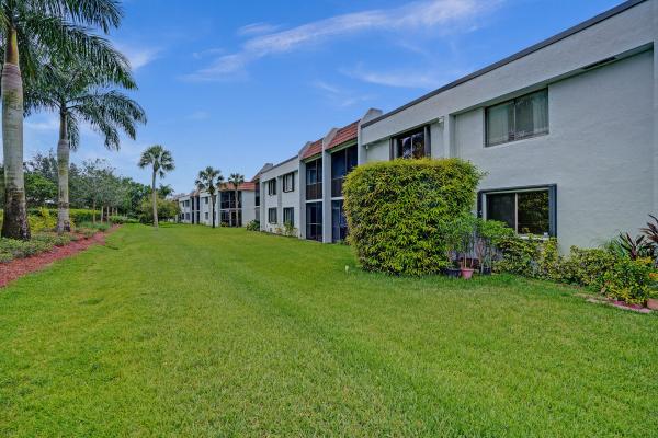 The Gardens Of Bonaventure 11 East, 300 Racquet Club Rd #103, Weston, Florida 33326, image 1