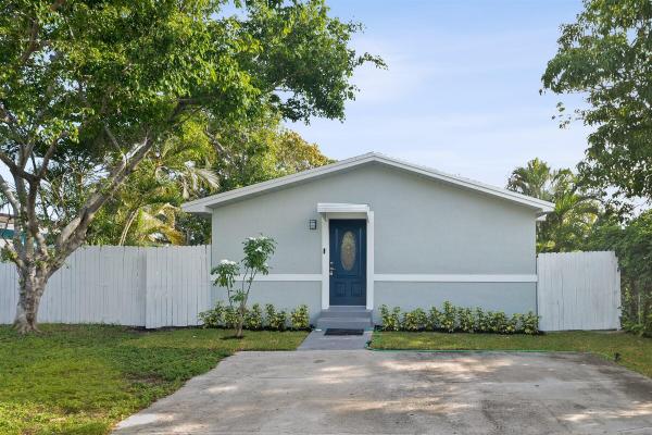 Delray Manor, 713 SW 9th Ct, Delray Beach, Florida 33444, image 1