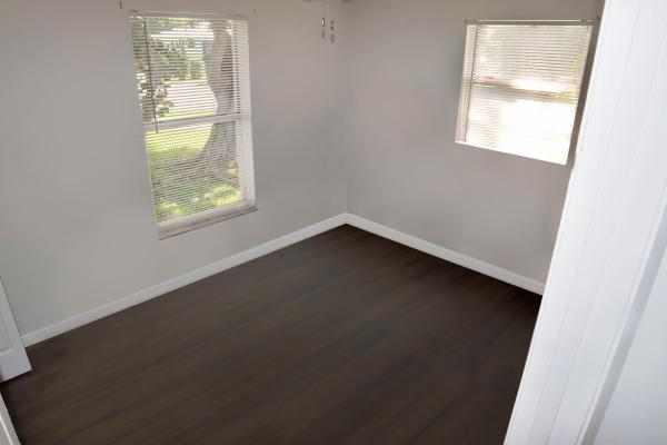 Seminole Manor, 402 W 5th Ter, Pahokee, Florida 33476, image 1
