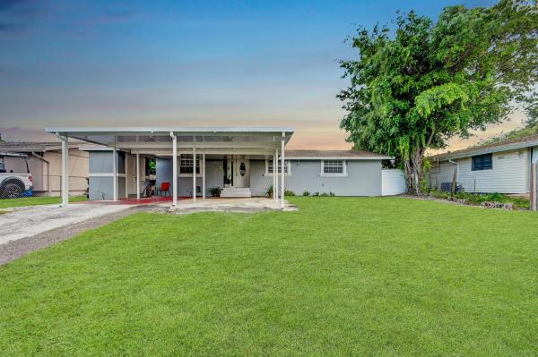 Seminole Manor, 3872 Mackinac Rd, Lake Worth Beach, Florida 33462, image 1