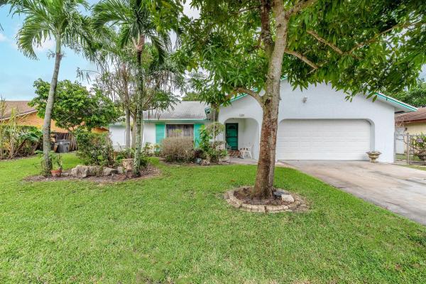 Woodcrest, 1368 Woodcrest Rd, West Palm Beach, Florida 33417, image 1
