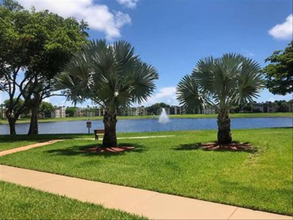 Oleander At Las Verdes, 5250 Las Verdes Cir #108, Delray Beach, Florida 33484, image 2
