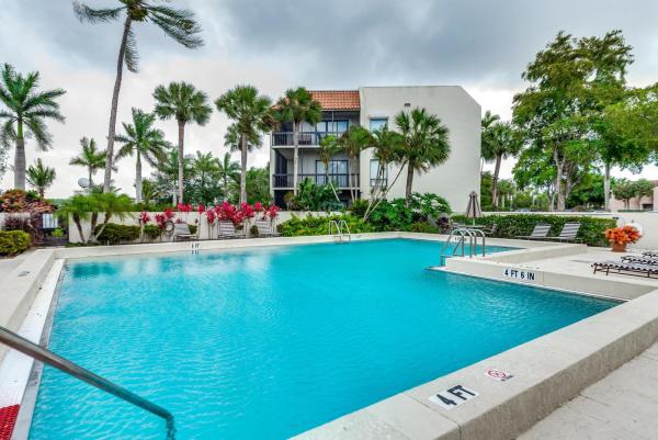 The Senate, 2500 Presidential Way #103, West Palm Beach, Florida 33401, image 1