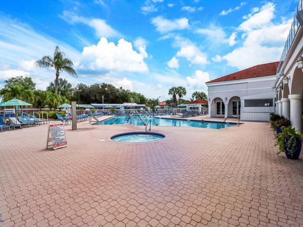 Excellente Village, 5155 Europa Dr #M, Boynton Beach, Florida 33437, image 2