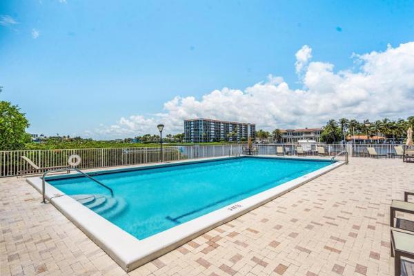 Regency Highland Club, 3912 S Ocean Blvd #408, Highland Beach, Florida 33487, image 2