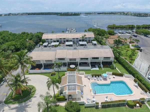 Watersedge, 710 NE 20th Ln, Boynton Beach, Florida 33435, image 2