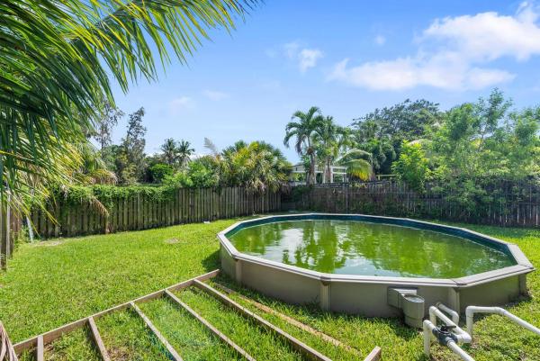 Springbank Park, 6880 SW 15th St, North Lauderdale, Florida 33068, image 1