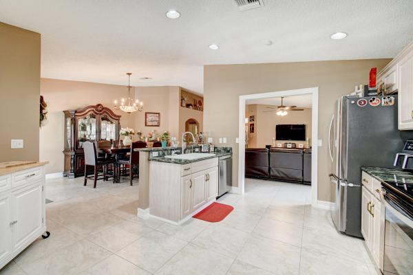 Harbour Greens At Lacuna, 6106 Harbour Greens Dr, Lake Worth, Florida 33467, image 1