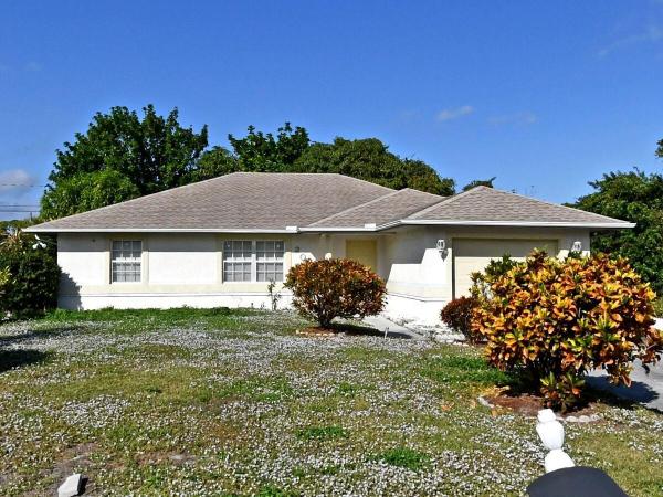 Paradise Park, 2004 Valencia Ave, Fort Pierce, Florida 34946, image 1