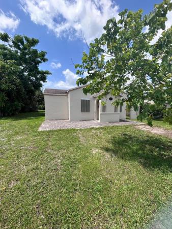 West Gate Estates, 2612 Hiawatha Ave, West Palm Beach, Florida 33409, image 1