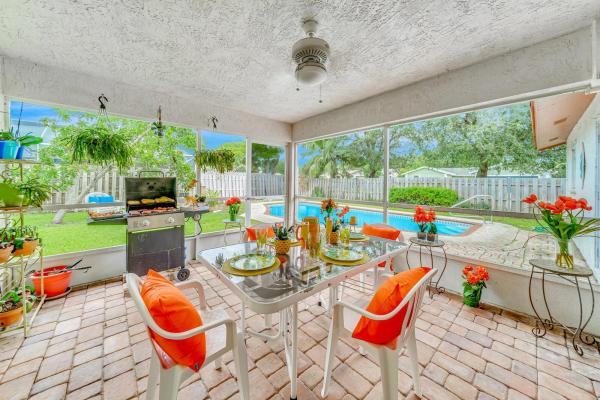 Boca Trails, 10763 Shady Pond Ln, Boca Raton, Florida 33428, image 1