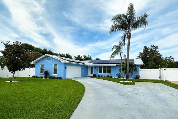 Highwood, 403 Highwood Cir, Jupiter, Florida 33458, image 1