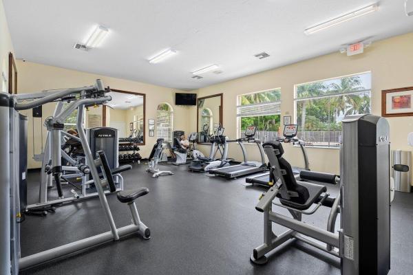 Turtle Cay, 5307 Crossing Rocks Ct, Riviera Beach, Florida 33407, image 2
