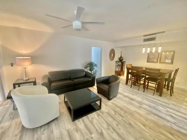 Capri At Kings Point, 122 Capri C, Delray Beach, Florida 33484, image 1