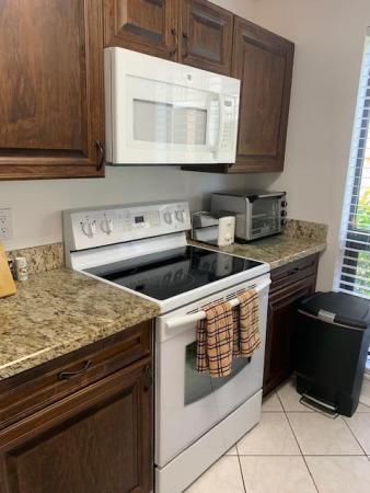 Golf Villas, 334 Brackenwood Cir, Palm Beach Gardens, Florida 33418, image 1