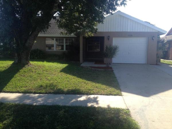Guilford Villas, 928 Lantern Tree Ln, Wellington, Florida 33414, image 1