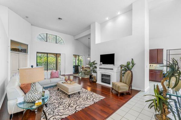 Villa D'Este, 555 Deer Creek Via Genova, Deerfield Beach, Florida 33442, image 1