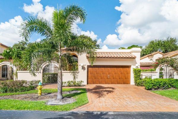 Villa D'Este, 555 Deer Creek Via Genova, Deerfield Beach, Florida 33442, image 2