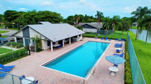 Summit Trails, 1176 Shibumy Cir #A, West Palm Beach, Florida 33415, image 3