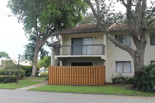 Glenbrook, 3400 Gardens East Dr #1A, Palm Beach Gardens, Florida 33410, image 1