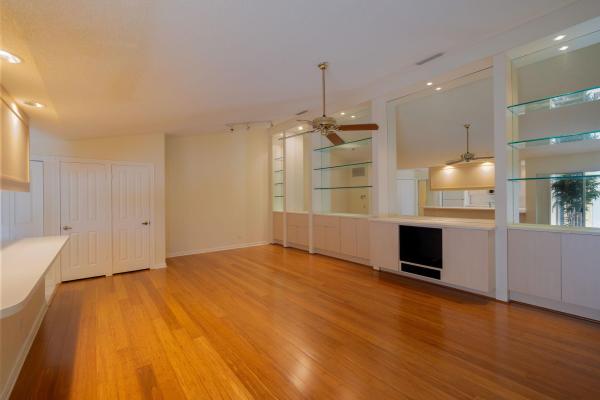 Sun Terrace At Lake Catherine, 4003 Ridgewood Dr, Palm Beach Gardens, Florida 33403, image 1