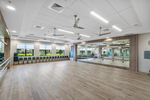 Valencia Pointe, 10937 Deer Park Ln, Boynton Beach, Florida 33437, image 3