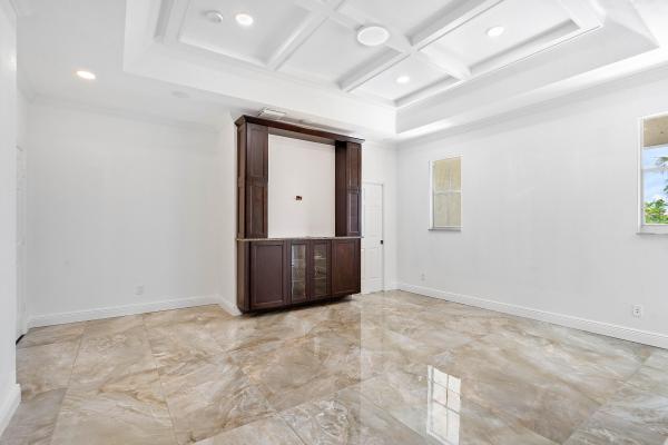 Black Diamond, 10567 Galleria St, Wellington, Florida 33414, image 3