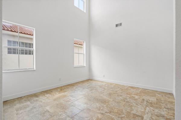 Black Diamond, 10567 Galleria St, Wellington, Florida 33414, image 2