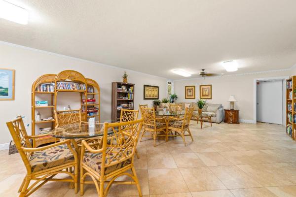 Villa Towers, 3640 N Ocean Dr #929, Riviera Beach, Florida 33404, image 3