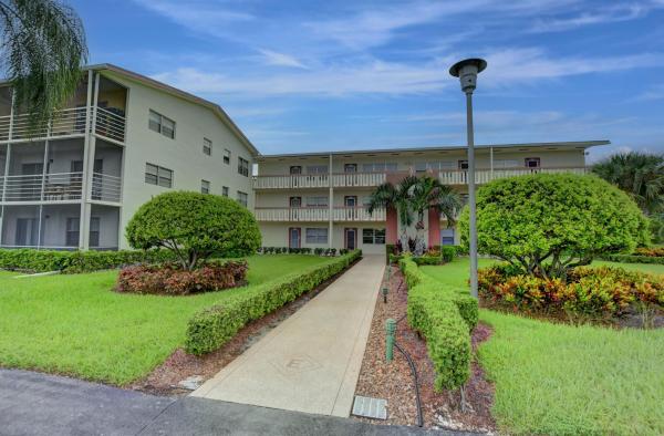 Preston At Century Village, 172 Preston E, Boca Raton, Florida 33434, image 1
