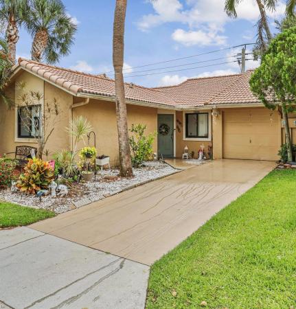Country Fair, 9940 Watermill Cir #A, Boynton Beach, Florida 33437, image 1