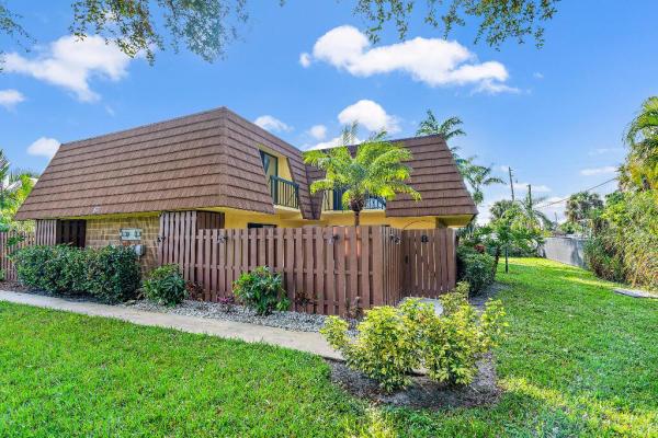 Jupiter Plantation, 825 Center St #57b, Jupiter, Florida 33458, image 1