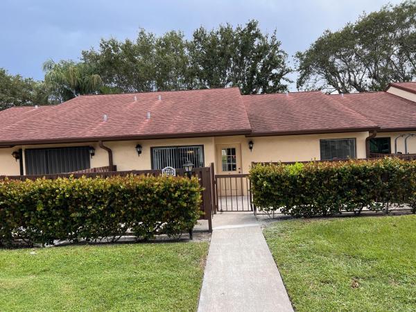 The Palm Club, 1021 Green Pine Blvd #D, West Palm Beach, Florida 33409, image 1