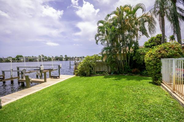 Lake Park Residential, 1601 Flagler Blvd, Lake Park, Florida 33403, image 1