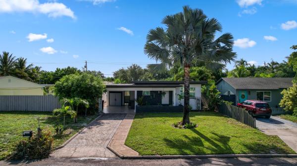 Lake Worth Heights, 1520 N D St, Lake Worth Beach, Florida 33460, image 1