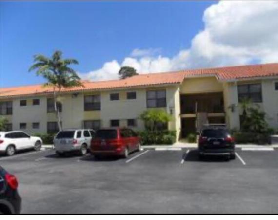 Palm Beach Grande, 1564 Lake Crystal Dr #E, West Palm Beach, Florida 33411, image 1